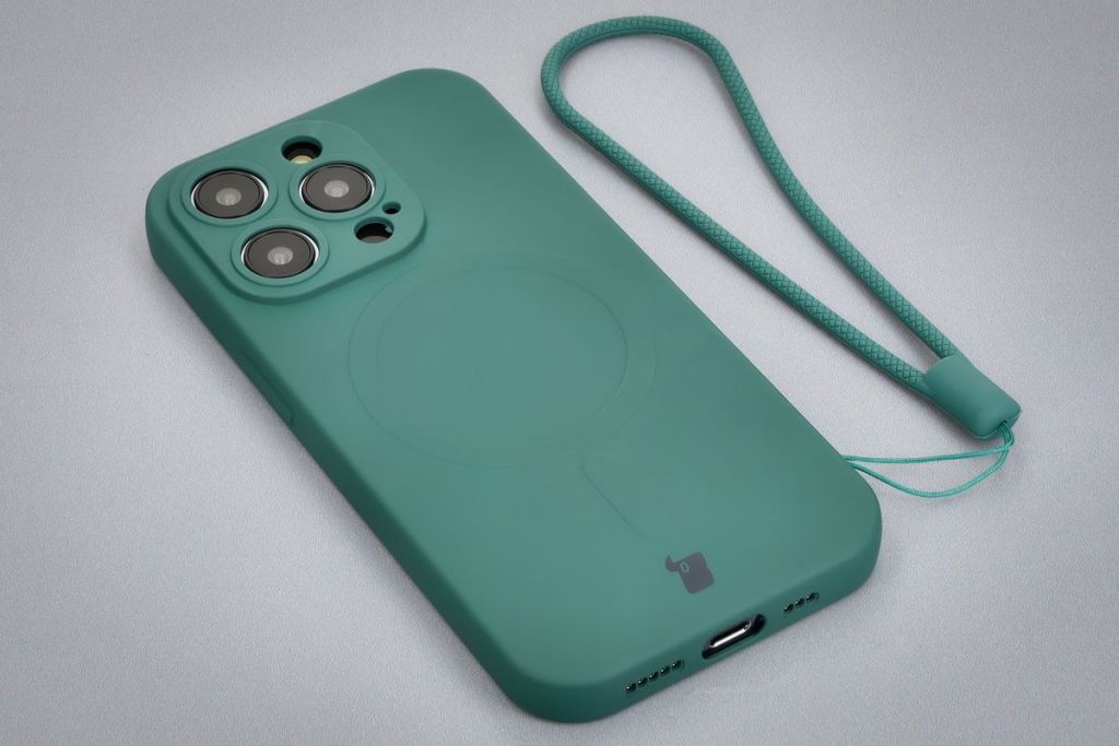 Bizon Case Silicone Magnetic with lanyard
