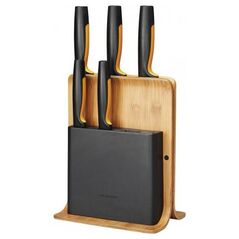 Fiskars Zestaw 5 noży w bloku bambusowym 1057552