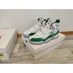 Jordan  Jordan Jumpman Two Trey DO1925-130 białe 44,5