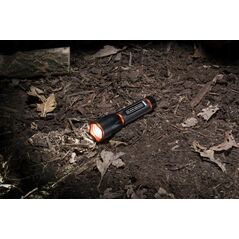 Latarka Black+Decker LATARKA TAKTYCZNA ALUMINIOWA 3W 120LUMENÓW BLACK + DECKER