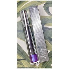 Tom Ford Tom Ford, Extreme, Liquid Lipstick, 01, Loveless, 2,7 ml για γυναίκες 13078000 888066080859