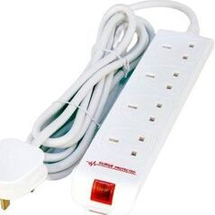 Πολύπριζο MicroConnect 4 θέσεων με προστασία από υπερτάσεις UK