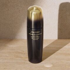 SHISEIDO FUTURE SOLUTION LX ΣΥΜΠΥΚΝΩΜΕΝΟ ΛΑΜΠΡΥΝΤΙΚΟ ΜΑΛΑΚΤΙΚΟ 170ML