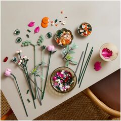 Botanicals Όμορφο μπουκέτο ροζ λουλουδιών (10342)