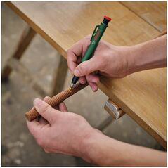 Μολύβι μαρκαδόρου για βαθιές τρύπες