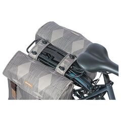 Basil Διπλή τσάντα για σχάρα BASIL ELEGANCE DOUBLE PANNIER BAG MIK 40-49L, MIK System (έτοιμο για χρήση) αδιάβροχη chateau taupe (NEW 2024)