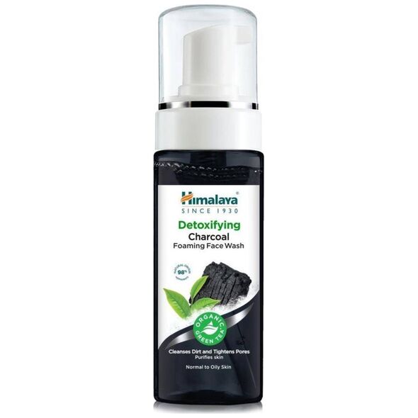 Himalaya Charcoal Foaming Face Wash pianka do mycia twarzy z aktywnym węglem 150ml