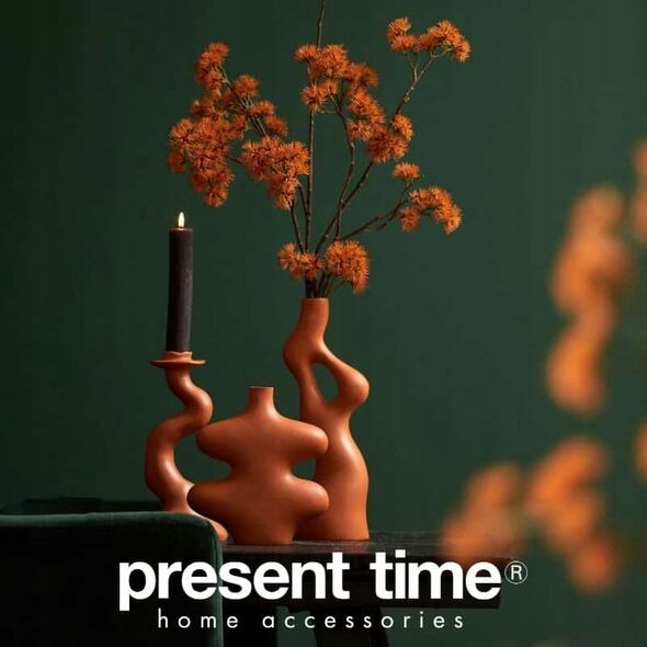 Present Time Tablica na notatki PERKY MESH, półeczki + haczyki, 52 x 35 cm