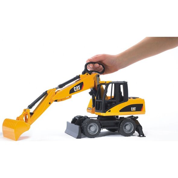 Bruder CAT Excavator (02445) 846186 4001702024451