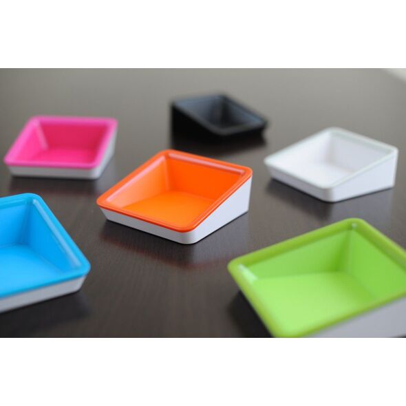 Podstawka BlueLounge Casa (Nest) stojak uniwersalny tablet smartfon biały (CS-WH) 751415 8886466091170