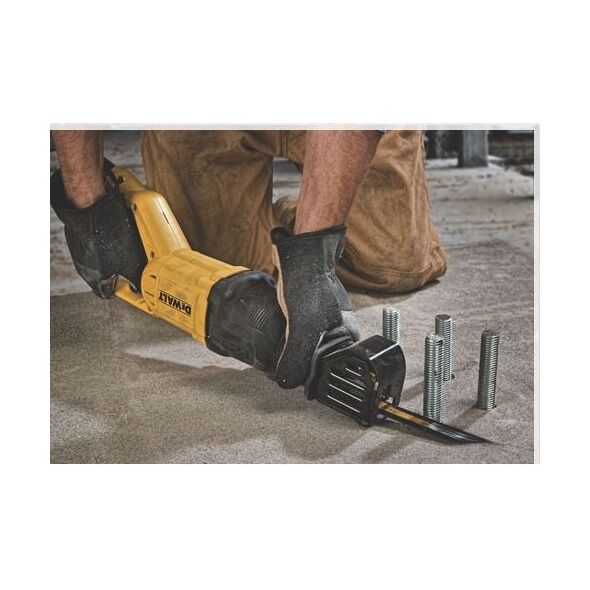 Piła szablasta Dewalt DWE305PK 1100 W 3105858 5035048554258