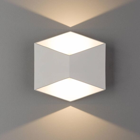 Kinkiet Nowodvorski Kinkiet LAMPA loft TRIANGLES LED 8142 Nowodvorski metalowa OPRAWA geometryczna LED 10W 3000K elewacyjna IP54 czarna 10412348 5903139814294