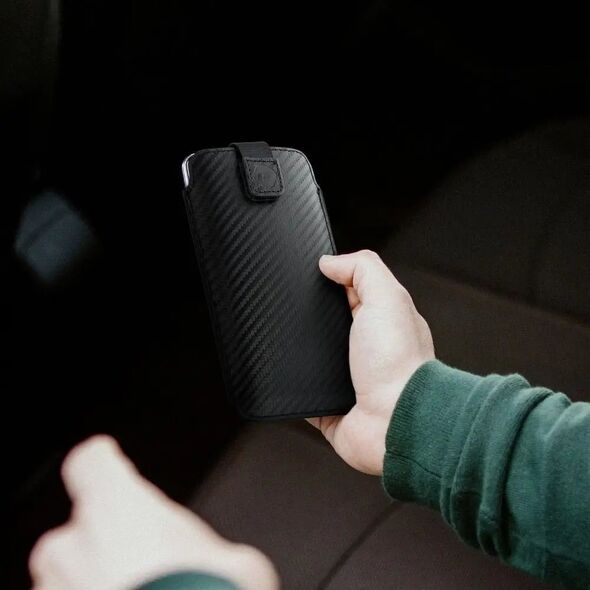 ForCell Futerał Forcell POCKET Carbon - Model 14 - do IPHONE 11 / XR 11465699 5903396127366