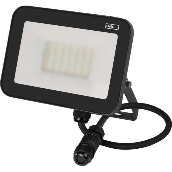 Naświetlacz Emos Naświetlacz LED Emos Profi ZS2632 30W 3300lm 4000K IP65 czarny 12523208 8592920105702