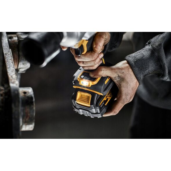 Klucz udarowy Dewalt klucz udar. 2x5ah ps tstak 18v xr 13297752 5035048806517