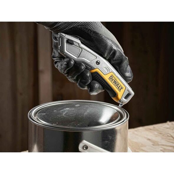 Dewalt DEWALT NÓŻ UNIWERSALNY Z OSTRZEM CHOWANYM 13304904 3253560100544