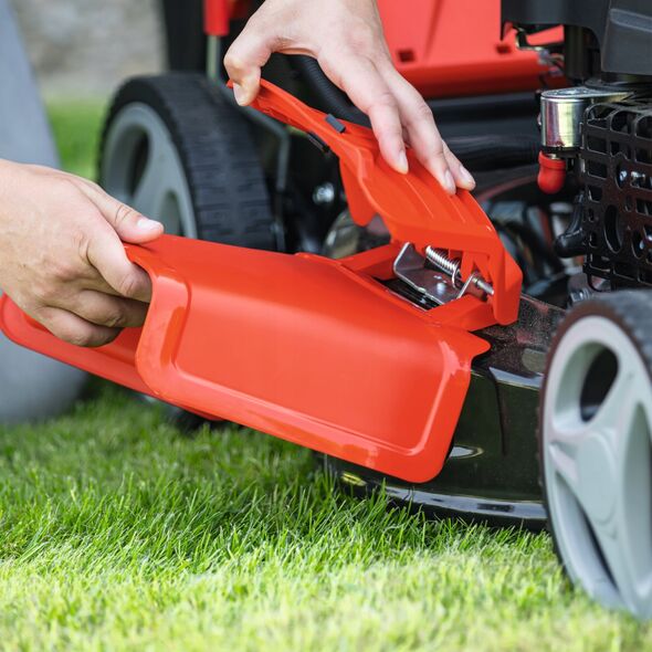 Kosiarka spalinowa Scheppach Kosiarka spalinowa Scheppach MS225-53E elektrostart + olej + nóż 13569937 4046664228011