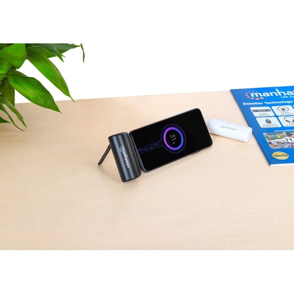Powerbank Manhattan MANHATTAN Powerbank 5000 mAh USB Typ-C Stecker 10W schwarz 14049757 766623102636