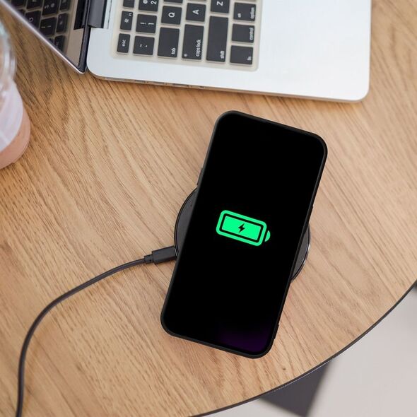OEM Futerał SILICONE MAG COVER kompatybilny z MagSafe do IPHONE 14 Pro czarny 14064893 5903396178962