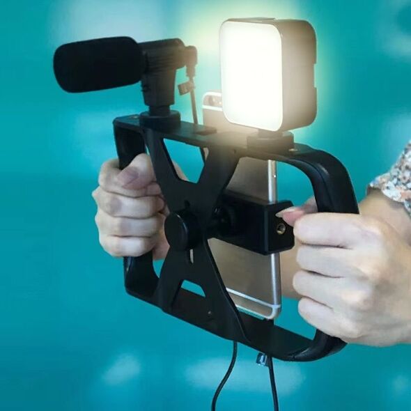 Selfie stick OEM Zestaw / uchwyt selfie z pilotem na bluetooth tripod do transmisji na żywo z lampą LED, mikrofonem, pilotem TL-49T 14074338 5903396201714