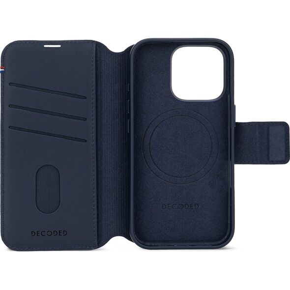 Decoded Decoded Leather Detachable Wallet - skórzana obudowa ochronna do iPhone 16 Pro kompatybilna z MagSafe (navy) 14118821 8721145001289