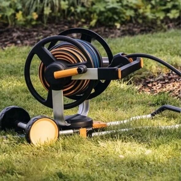 Fiskars FISKARS BĘBEN NA WĄŻ XL Z KÓŁKAMI 14215139 6411501512376
