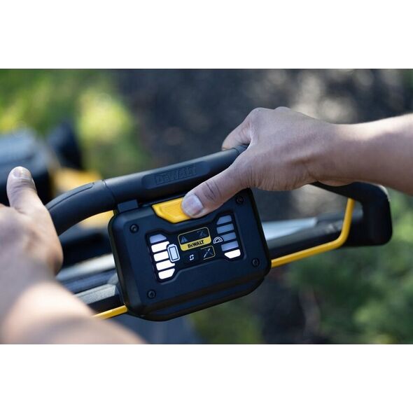 Kosiarka akumulatorowa Dewalt DEWALT KOSIARKA 2x18V DCMWP134W2 53cm 2x8,0Ah 14215305 5035048832653