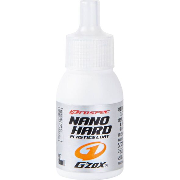 Soft99 Nano Hard Plastic, preparat do regeneracji zewnętrznych elementów plastikowych, 8 ml