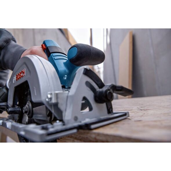 Bosch Bosch GKS 185-LI L-BOXX hand-held circular saw
