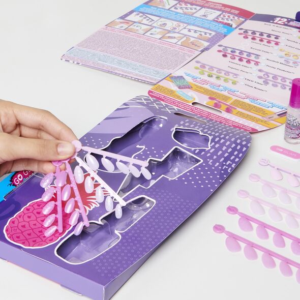Spin Master Cool Maker Go Glam Nail Surprise zestaw do paznokci tipsy + akcesoria lakier