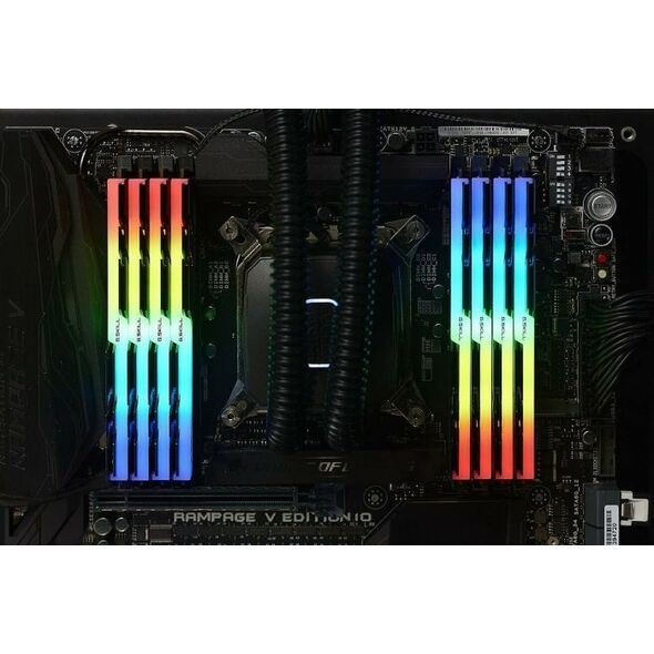 Pamięć G.Skill Trident Z RGB, DDR4, 64 GB, 3600MHz, CL18 (F4-3600C18Q-64GTZR)