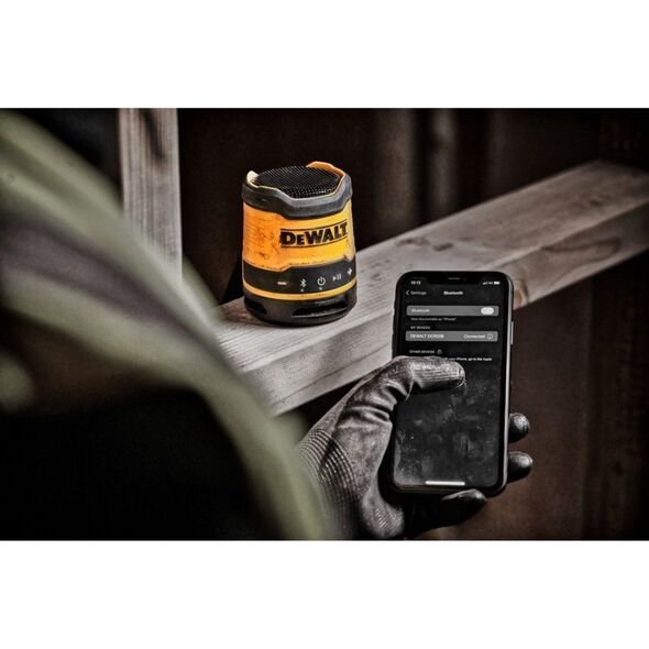 Głośnik Dewalt DCR009-XJ Przenośny głośnik budowlany 5W, Bluetooth DeWalt