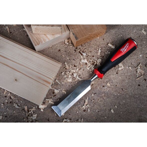 Sourcing MILWAUKEE WOOD CHISEL SET 4 pcs. WITH CHAMFERED EDGE (6, 12, 19, 25 mm)