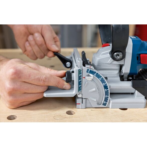 BOSCH.MILLING MACHINE LAMINATOR GFF 18V-22 SOLO