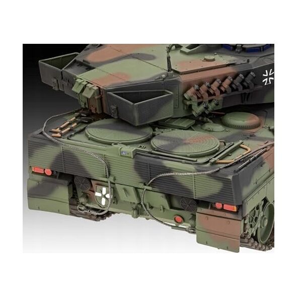 Revell Model plastikowy Leopard 2 A6M+ 1/35