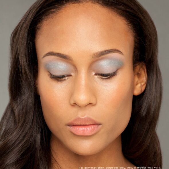 Revlon Colorstay 16 Hour Eye Shadow nr 526 4.8g