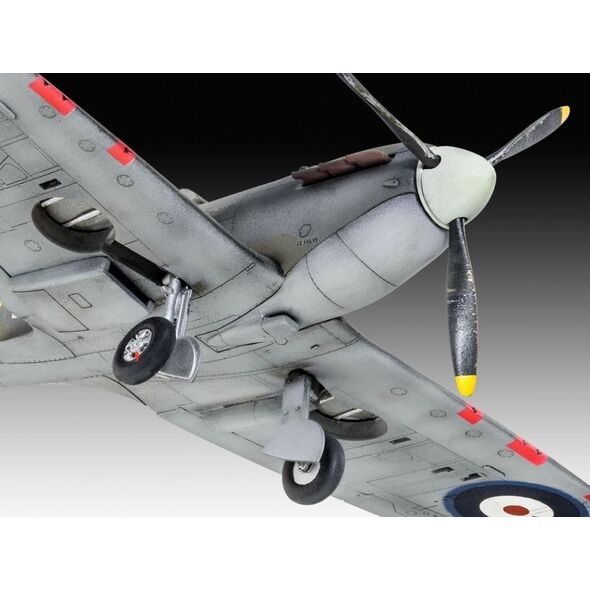 Revell Spitfire MK.IIA (03953)