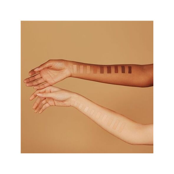 Makeup Revolution Conceal and Define Concealer C3 3.4ml