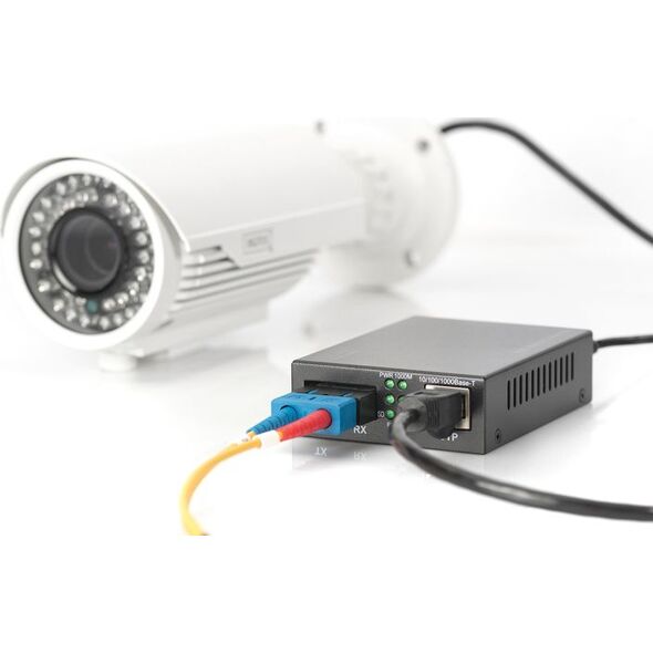 Konwerter światłowodowy Digitus Gigabit PoE Singlem.Media RJ45/SC SM PSE