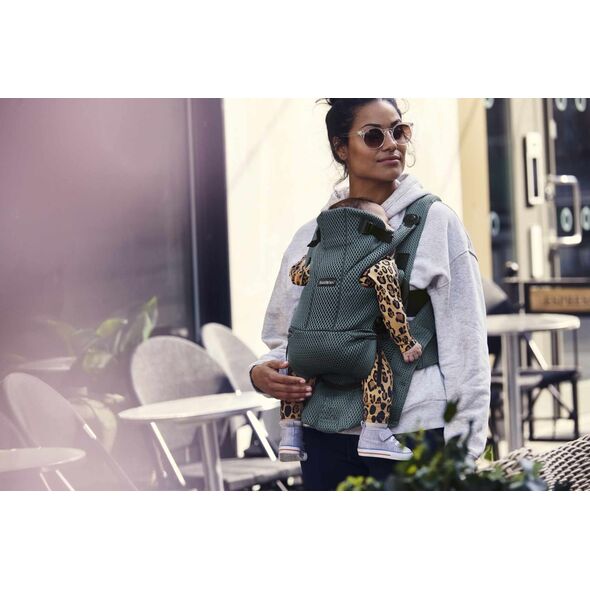 BabyBjorn BABYBJÖRN - Baby Carrier Move - Sage green, 3D Mesh