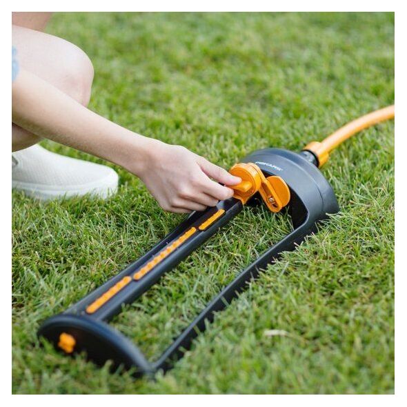 Fiskars zraszacz oscylacyjny (1023662)