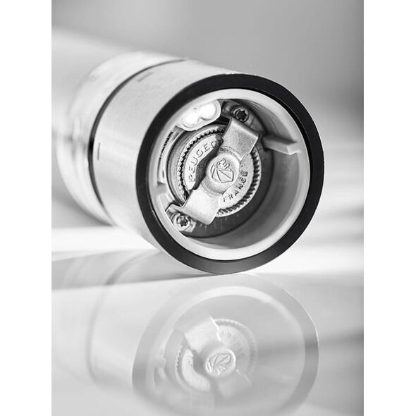 Młynek do przypraw Peugeot Peugeot ELIS SENSE electrical pepper grinder stl. steel 20 cm