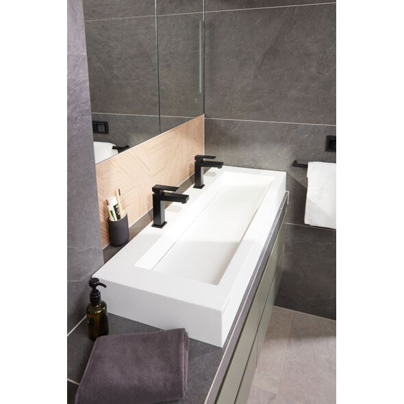 Bateria umywalkowa KFA Logon stojąca czarny (5132-815-81)