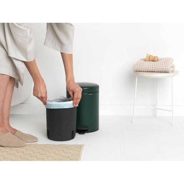 Kosz na śmieci Brabantia New Icon na pedał zielony (304026)