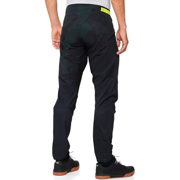 100% Spodnie męskie 100% AIRMATIC LE Pants black camo roz. 38 (EUR 50) (NEW 2022)