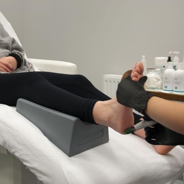 Activeshop PODNÓŻEK DO PEDICURE ACTIV PODO CZARNY