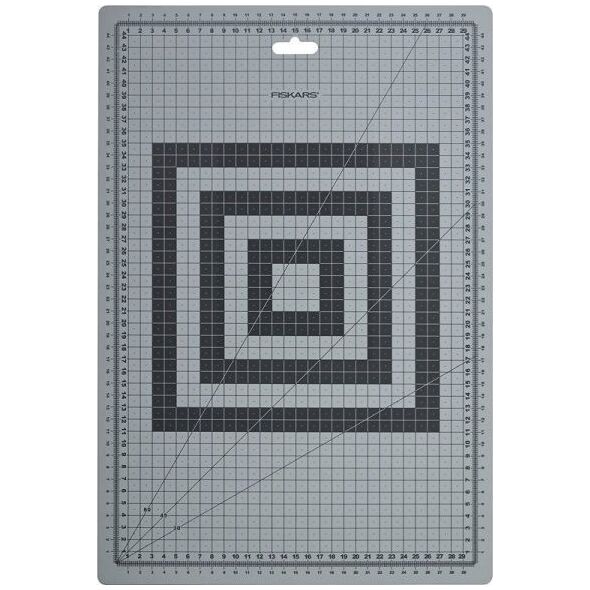 Fiskars MATA DO CIÄCIA 30X45 CM - A3