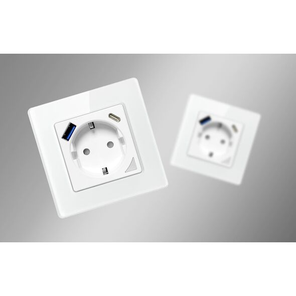 Avatto Inteligentne gniazdo ścienne WiFi Avatto N-WOT10-USB-W USB i USB-C TUYA (białe)