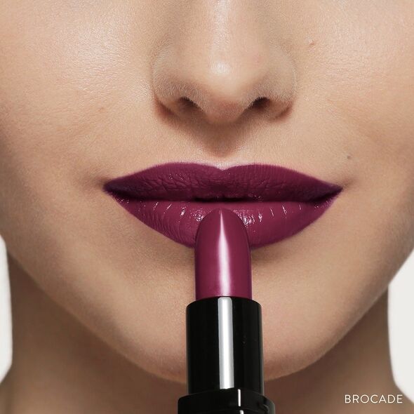 Bobbi Brown Bobbi Brown, Luxe, Hydrating, Cream Lipstick, 15, Bright Berry, 3.8 g For Women