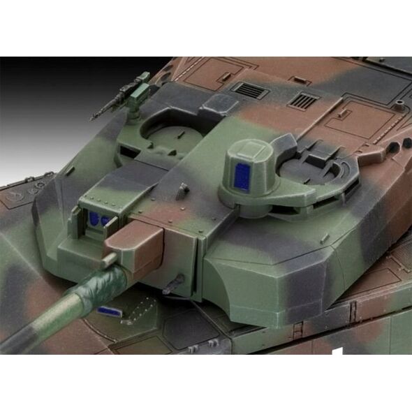 Revell Model plastikowy Leclerc T5 1/72